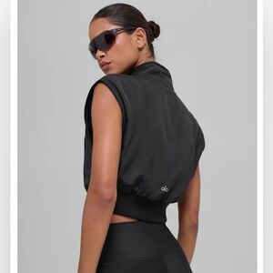 NWT ALO Yoga In Motion Vest Women’s Size:Medium